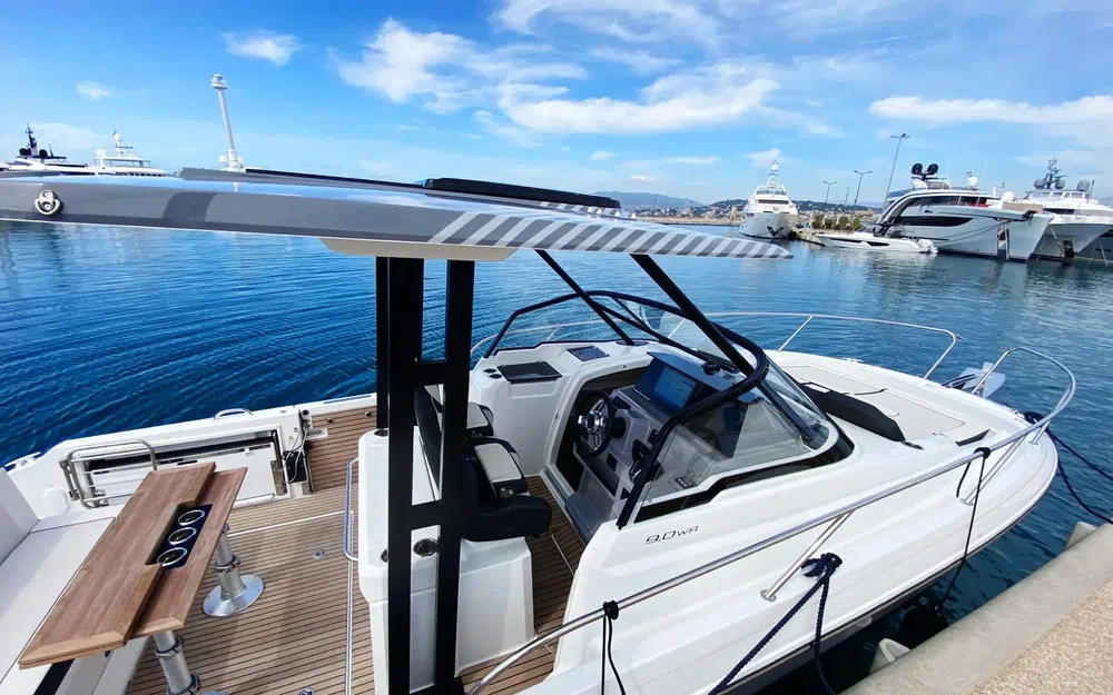 slider 2 Jeanneau Cap Camarat 9.0 WA