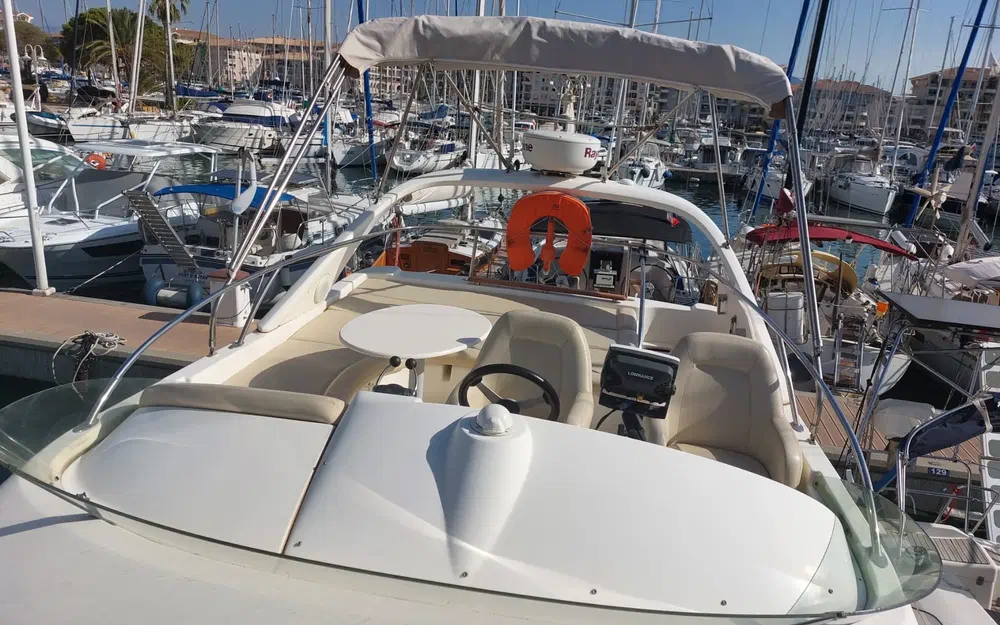 slider 17 Jeanneau Prestige 36