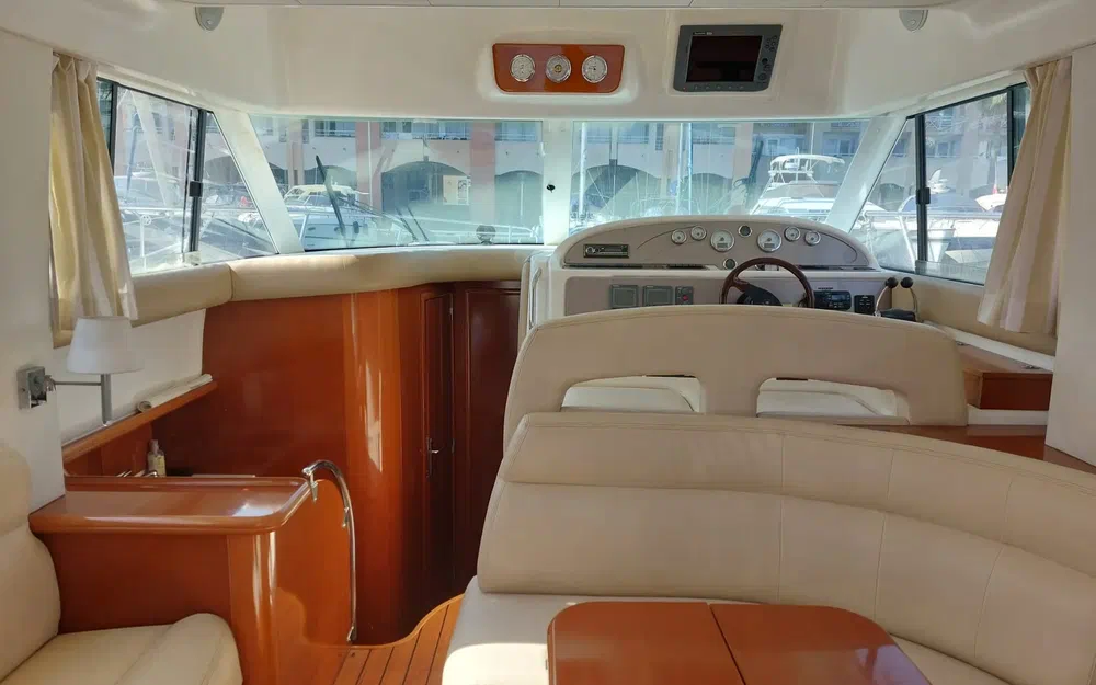 slider 2 Jeanneau Prestige 36