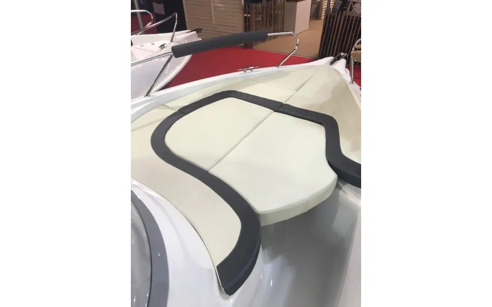 slider 9 B2 Marine Cap Ferret 572