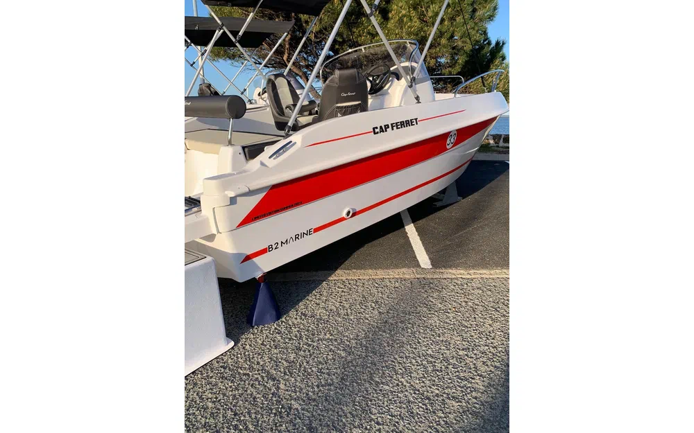 slider 12 B2 Marine Cap Ferret 572