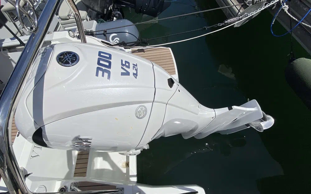 slider 17 Jeanneau Cap Camarat 7.5 WA