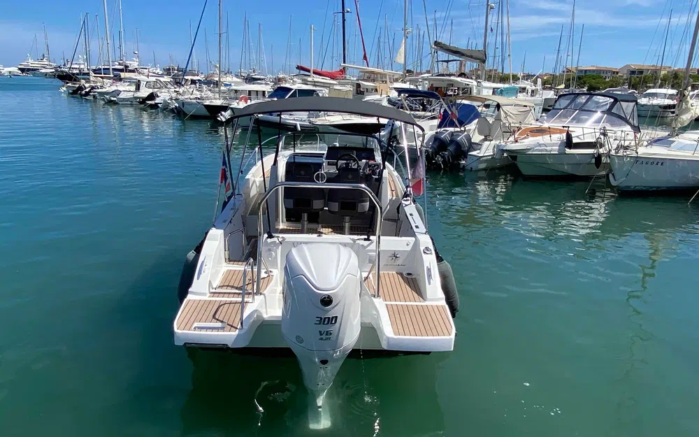 slider 3 Jeanneau Cap Camarat 7.5 WA