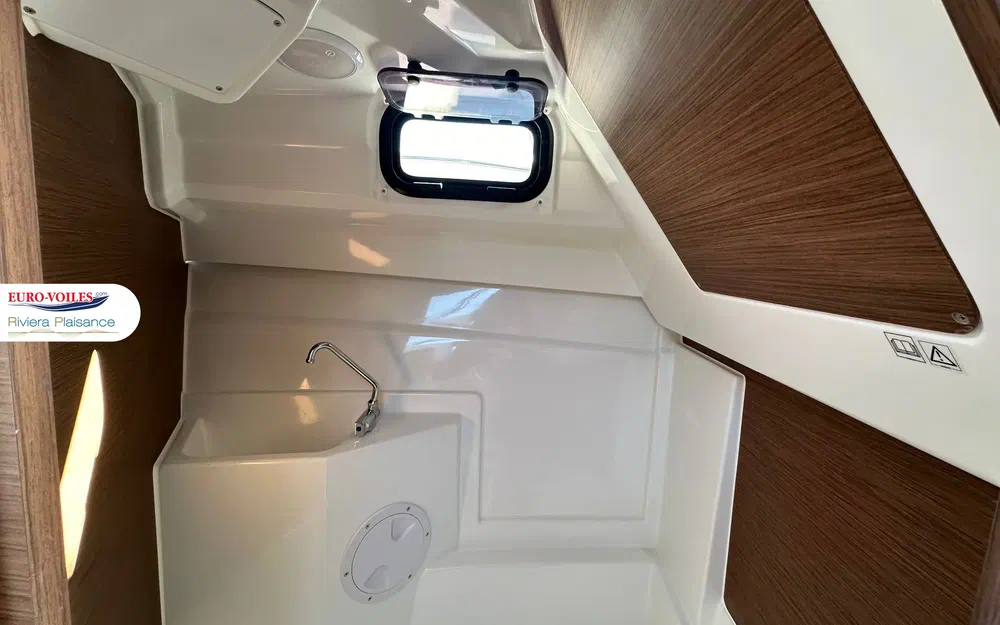 slider 11 Jeanneau Merry Fisher 695