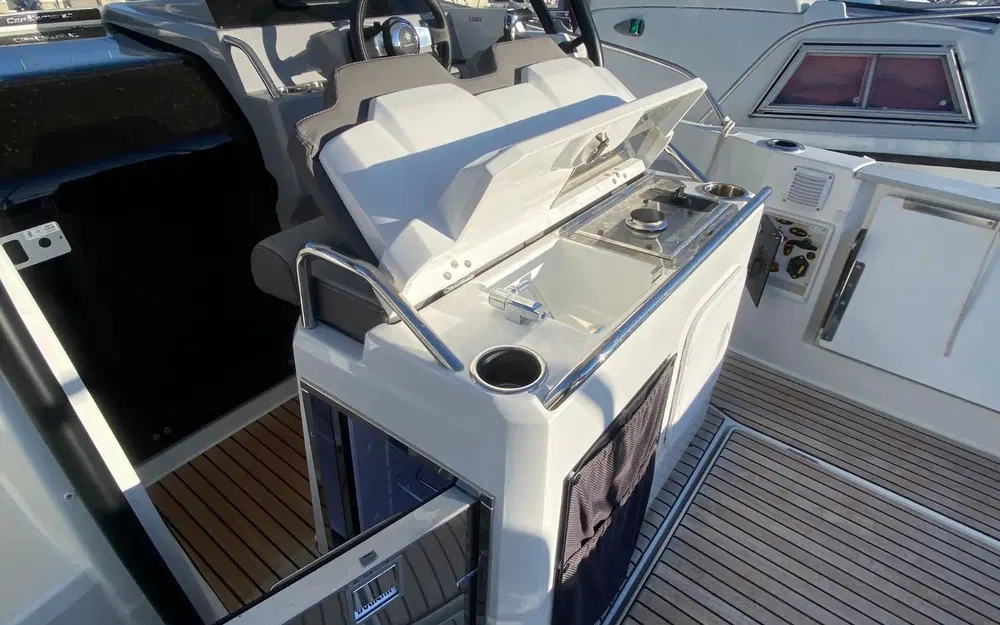 slider 8 Jeanneau Cap Camarat 7.5 WA