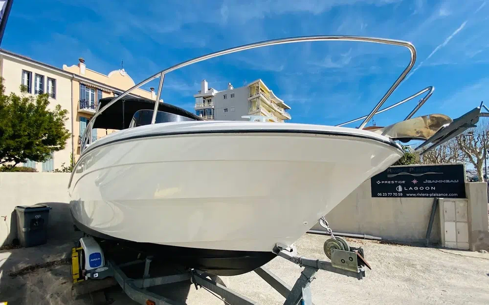 slider 14 Jeanneau Cap Camarat 7.5 CC