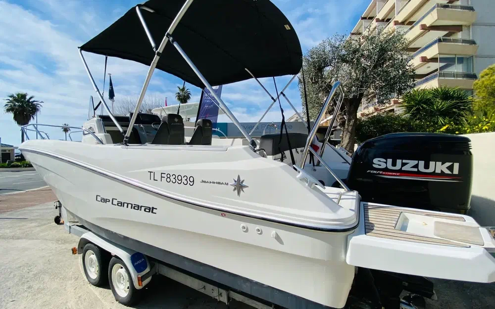 slider 1 Jeanneau Cap Camarat 7.5 CC