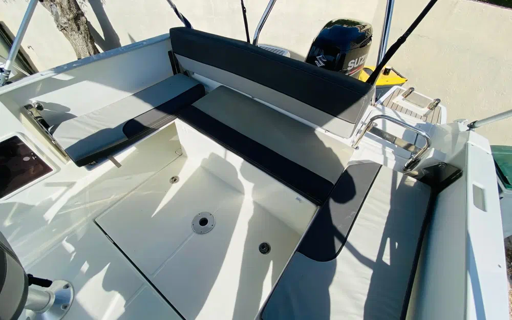 slider 2 Jeanneau Cap Camarat 7.5 CC