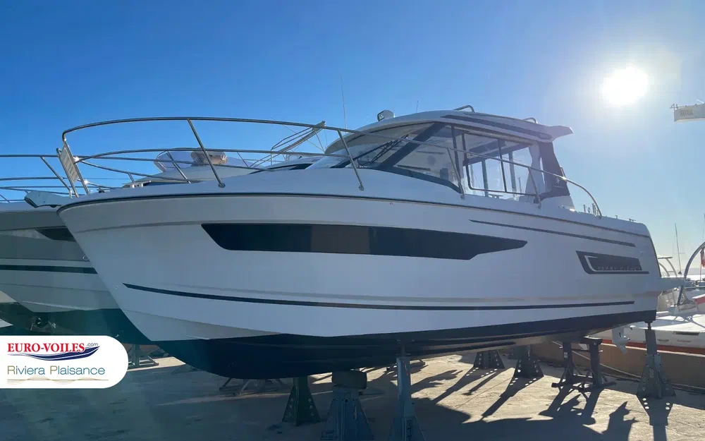 slider 3 Jeanneau Merry Fisher 895