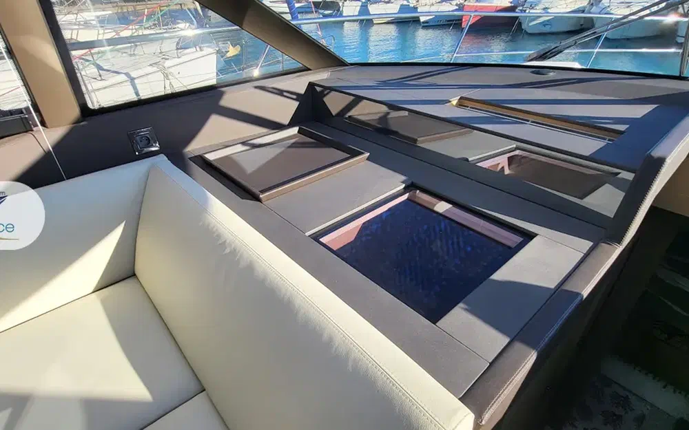 slider 10 Prestige Yachts 460 S