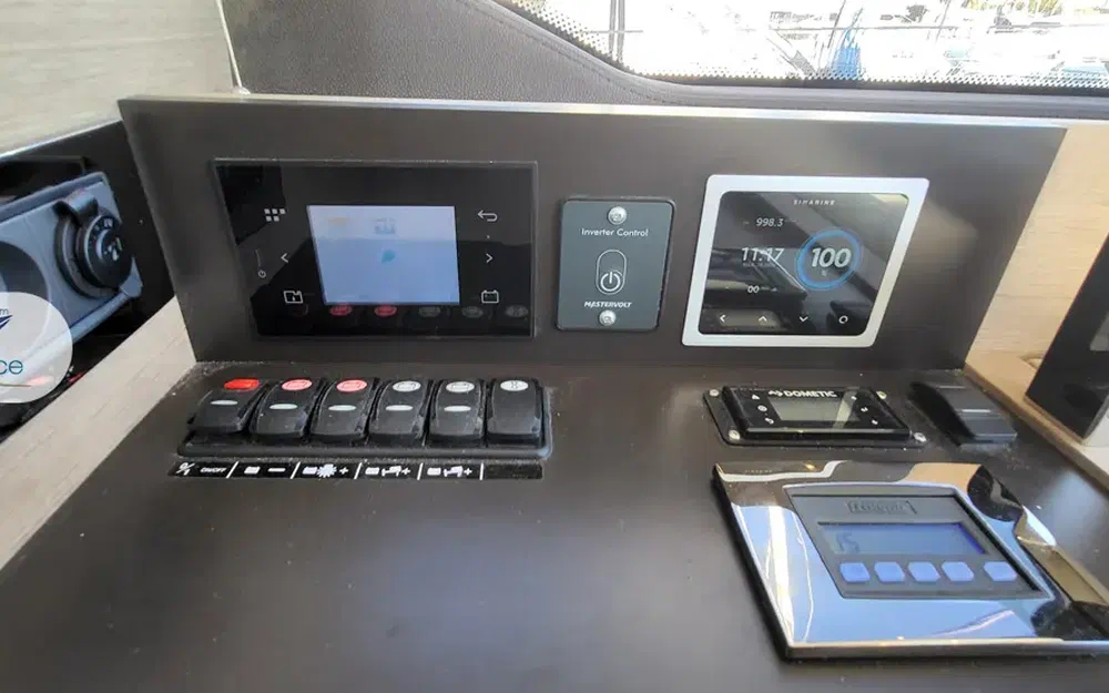 slider 6 Prestige Yachts 460 S