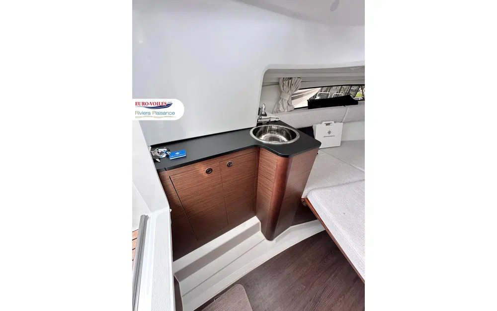 slider 14 Jeanneau Cap Camarat 7.5 WA