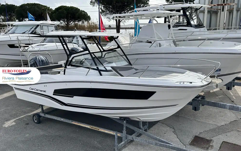 slider 1 Jeanneau Cap Camarat 7.5 WA