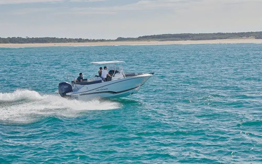 slider 6 Jeanneau Cap Camarat 7.5 CC