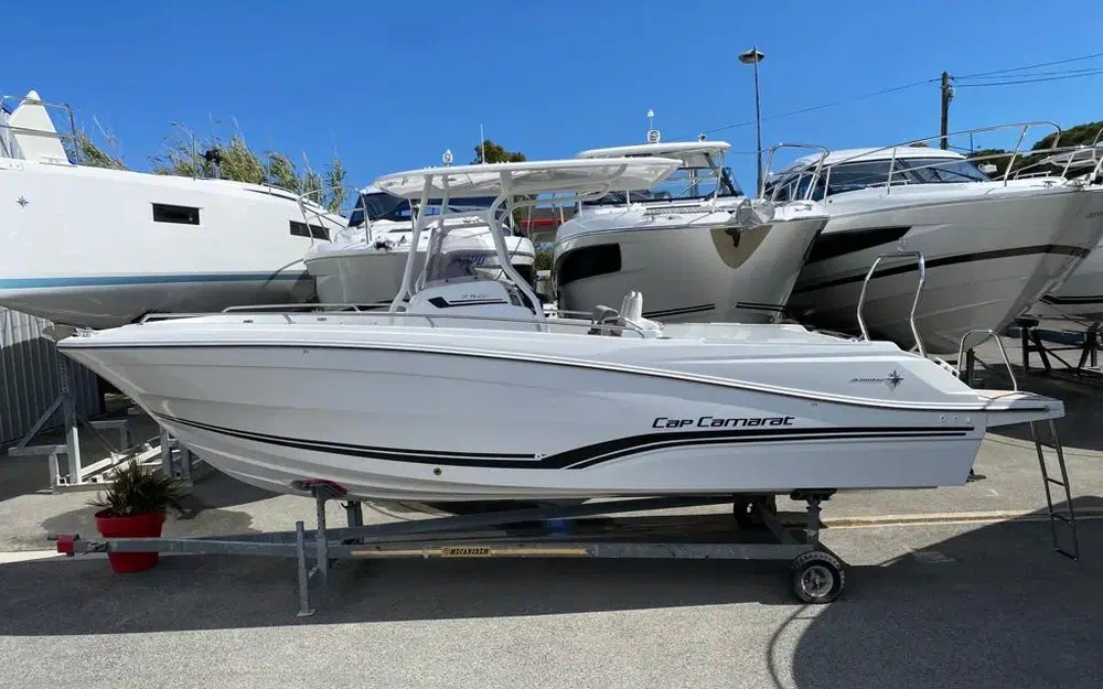 slider 1 Jeanneau Cap Camarat 7.5 CC