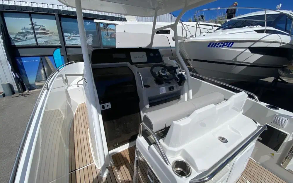 slider 2 Jeanneau Cap Camarat 7.5 CC