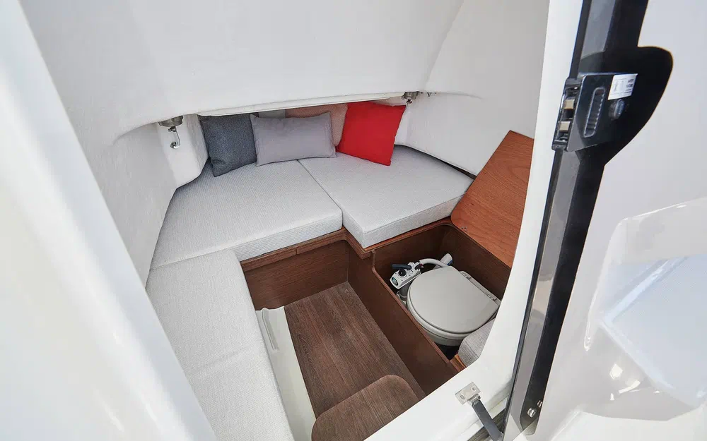 slider 4 Jeanneau Cap Camarat 7.5 CC