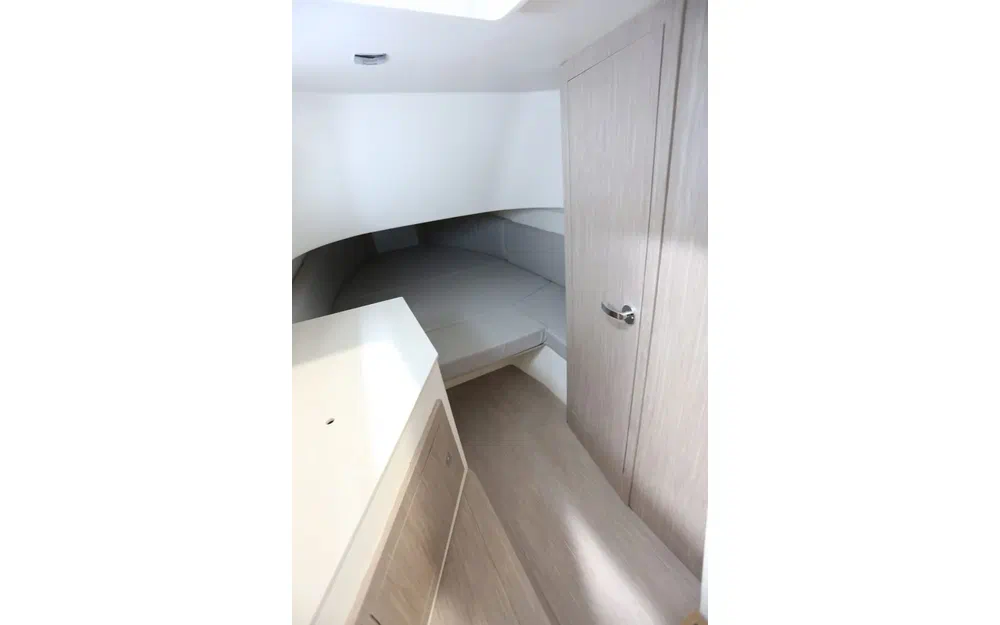 slider 9 Capelli Tempest 900