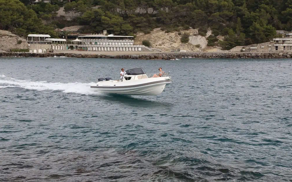 slider 8 Capelli Tempest 900