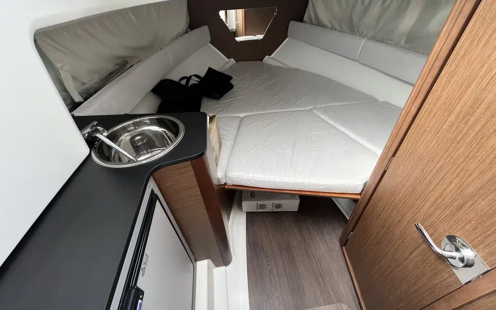 slider 4 Jeanneau Cap Camarat 7.5 WA