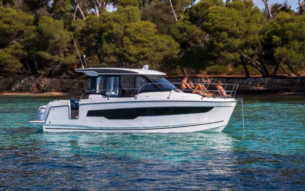 slider 5 Jeanneau Merry Fisher 895