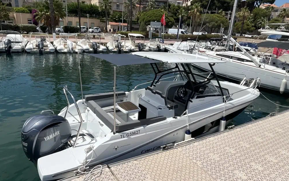 slider 0 Jeanneau Cap Camarat 7.5 WA