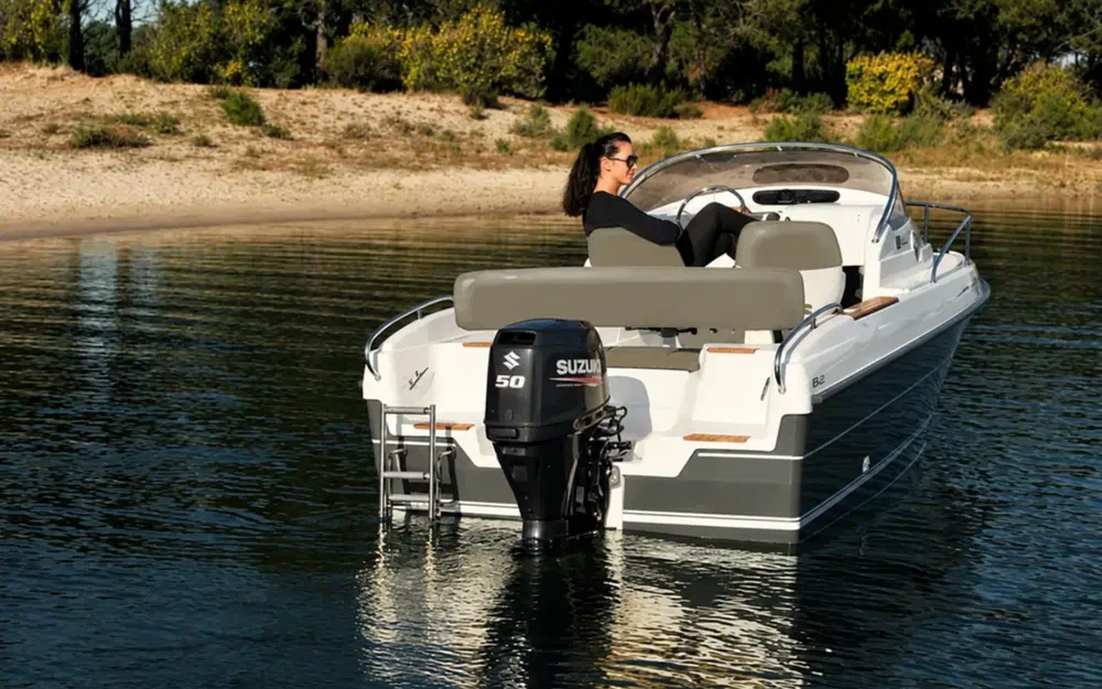 slider 2 B2 Marine Cap Ferret 522 Cruiser