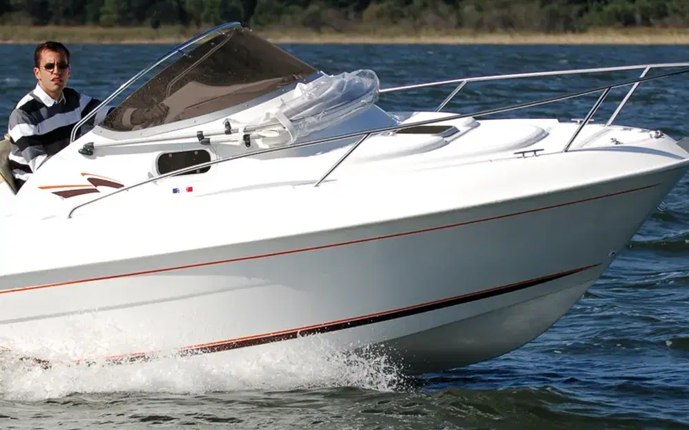 slider 0 B2 Marine Cap Ferret 572