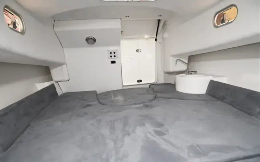 slider 3 B2 Marine Cap Ferret 572 Cruiser