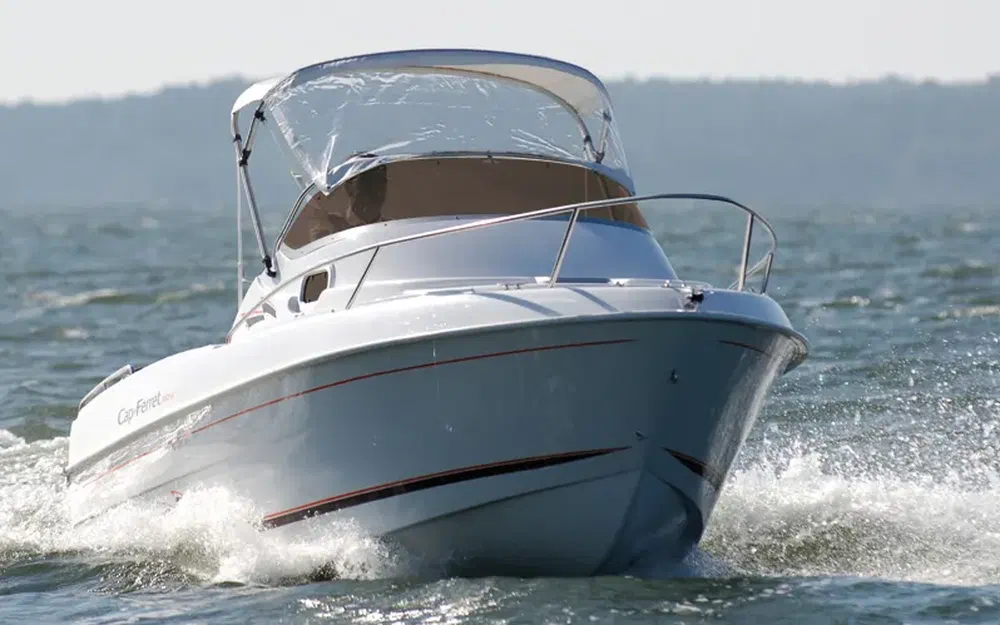 slider 1 B2 Marine Cap Ferret 572