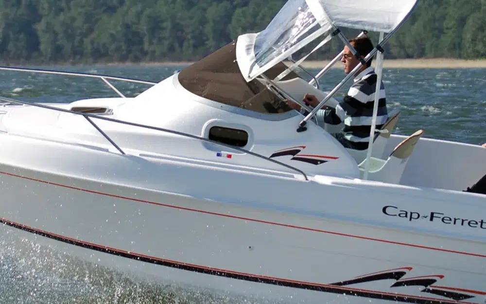 slider 2 B2 Marine Cap Ferret 572