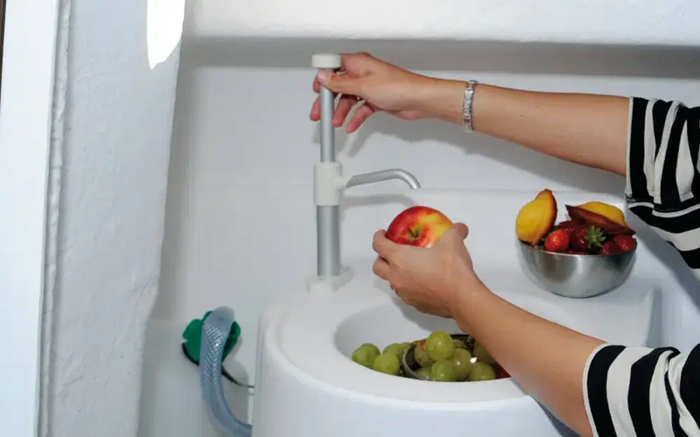 slider 5 B2 Marine Cap Ferret 572