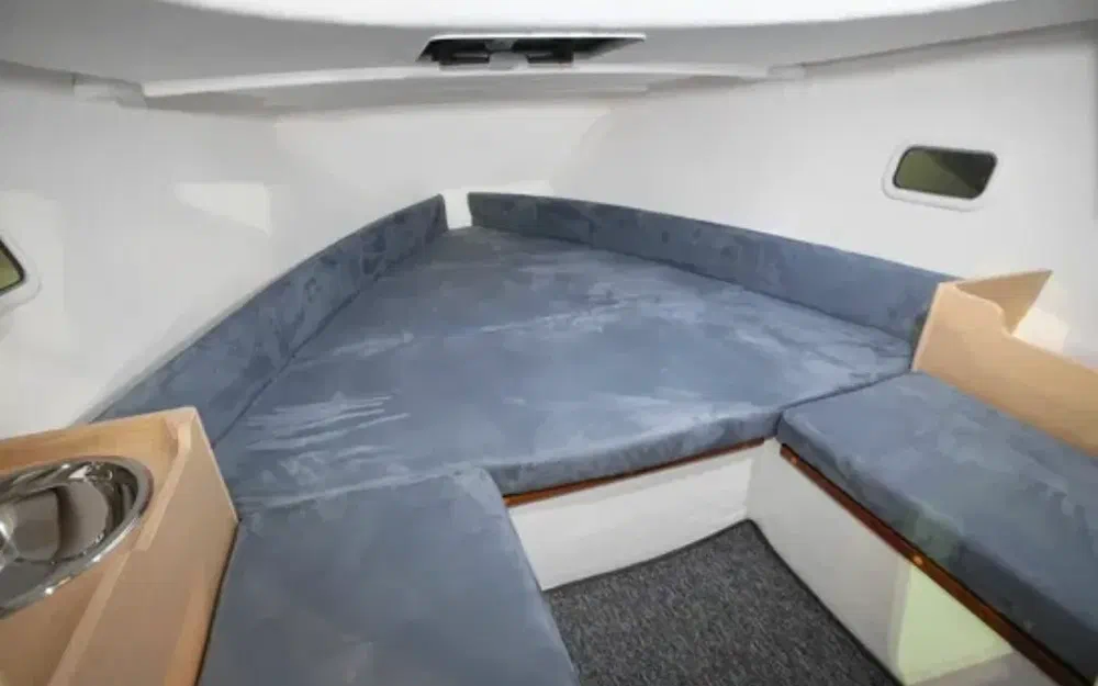 slider 4 B2 Marine Cap Ferret 702 Sun Deck