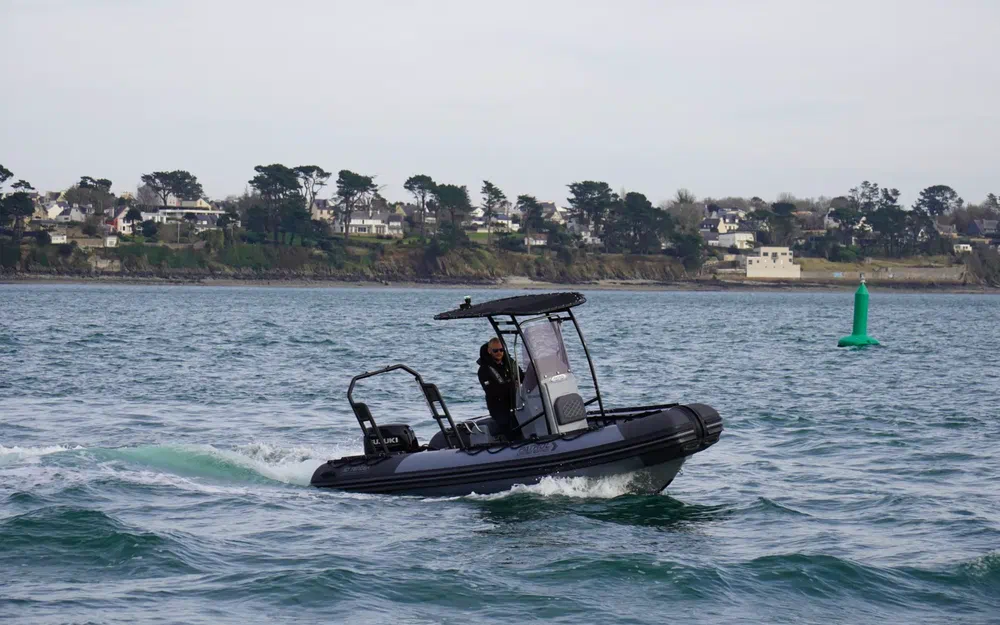slider 1 3D Tender Patrol 550