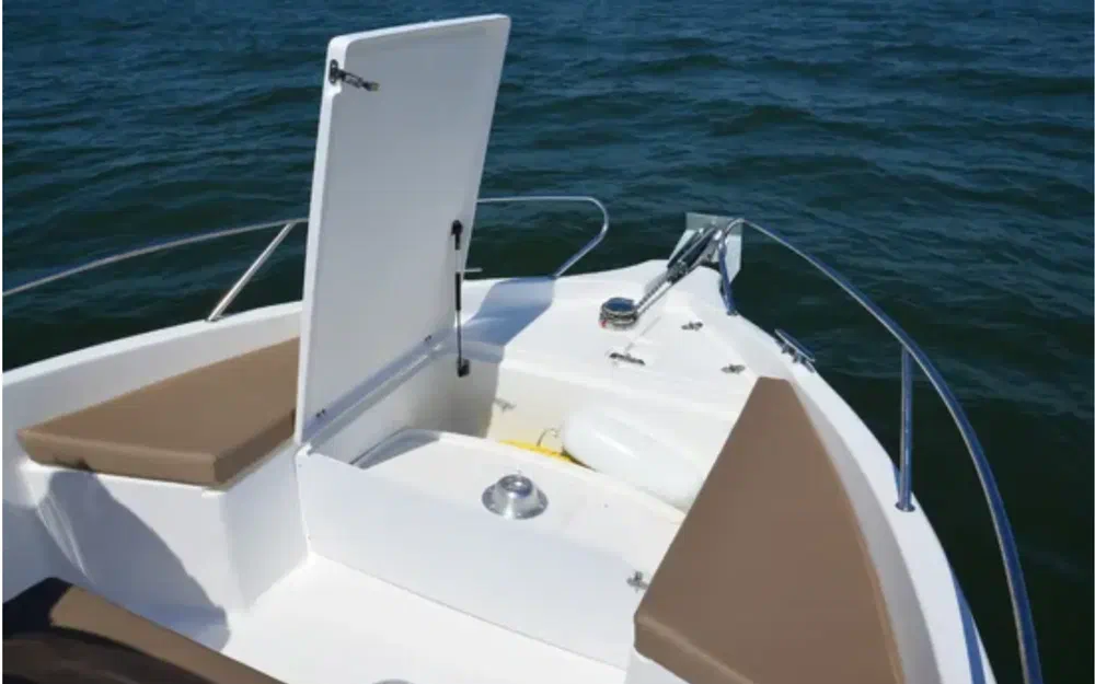 slider 3 B2 Marine Cap Ferret 702 Open