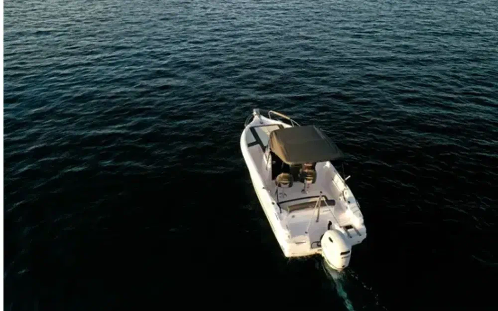 slider 0 B2 Marine Cap Ferret 702 Open