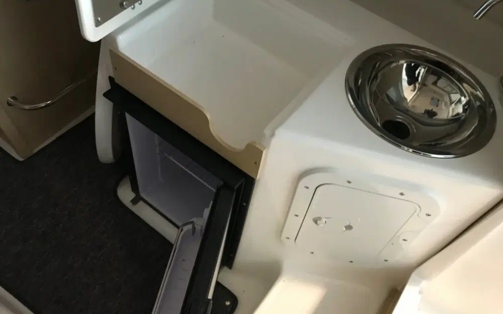 slider 6 B2 Marine Cap Ferret 722