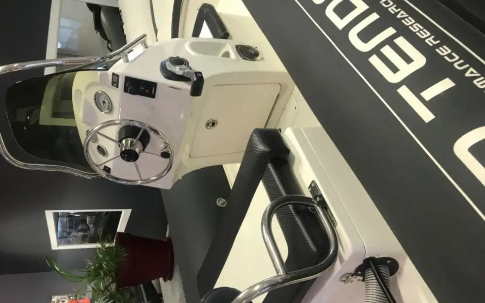 slider 3 3D Tender Lux 550
