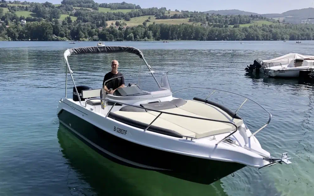 slider 20 B2 Marine Cap Ferret 702