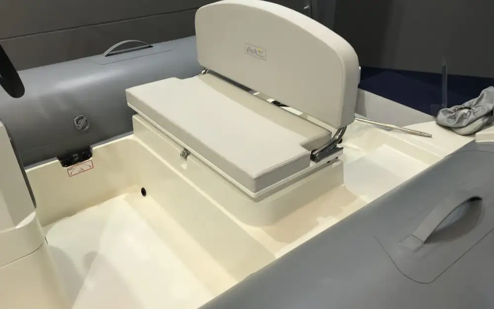 slider 6 BWA Sport 17 GT