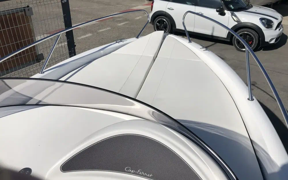 slider 2 B2 Marine Cap Ferret 502