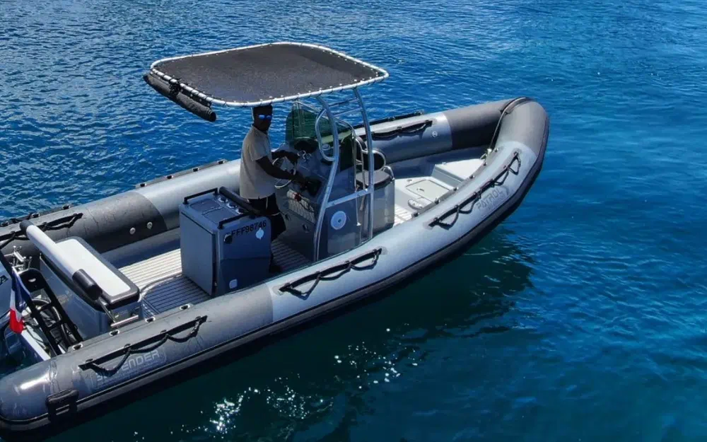 slider 3 3D Tender Patrol 760