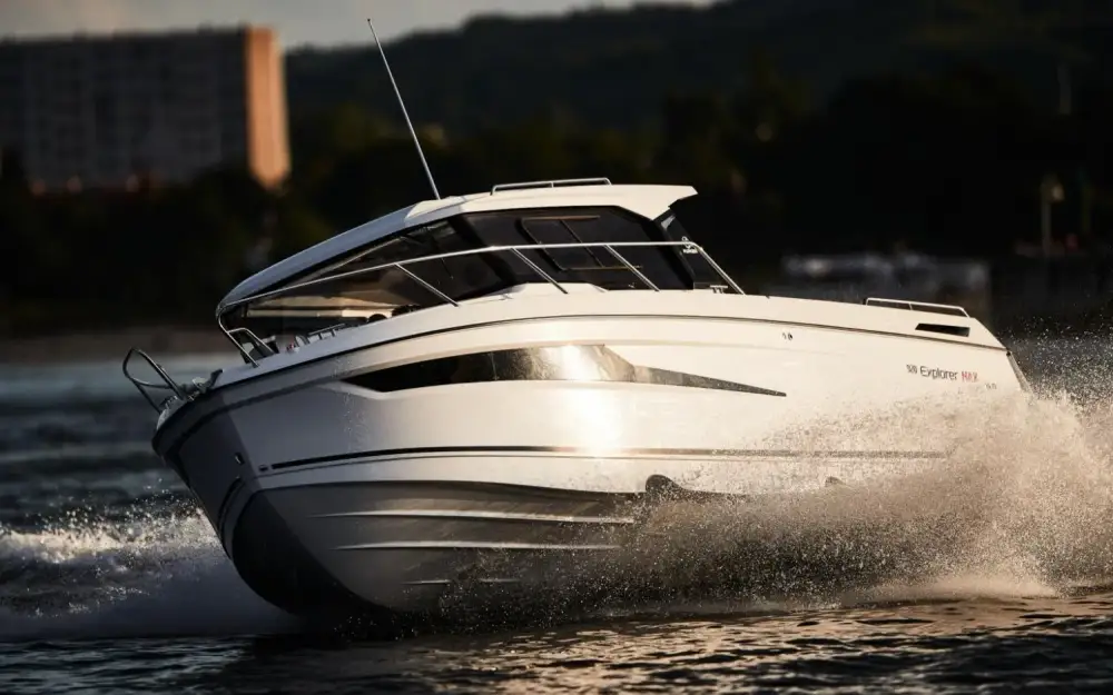 slider 0 Parker  920 Explorer Max