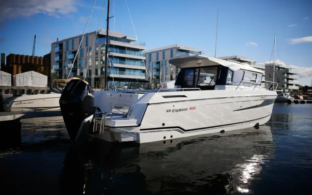 slider 2 Parker  920 Explorer Max