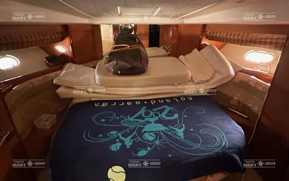 slider 19 Jeanneau Prestige 42