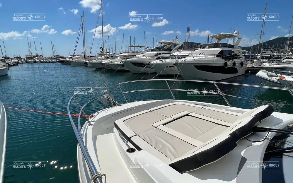 slider 2 Jeanneau Cap Camarat 10.5 WA