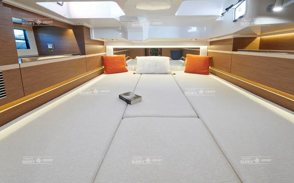 slider 5 Jeanneau Cap Camarat 10.5 WA