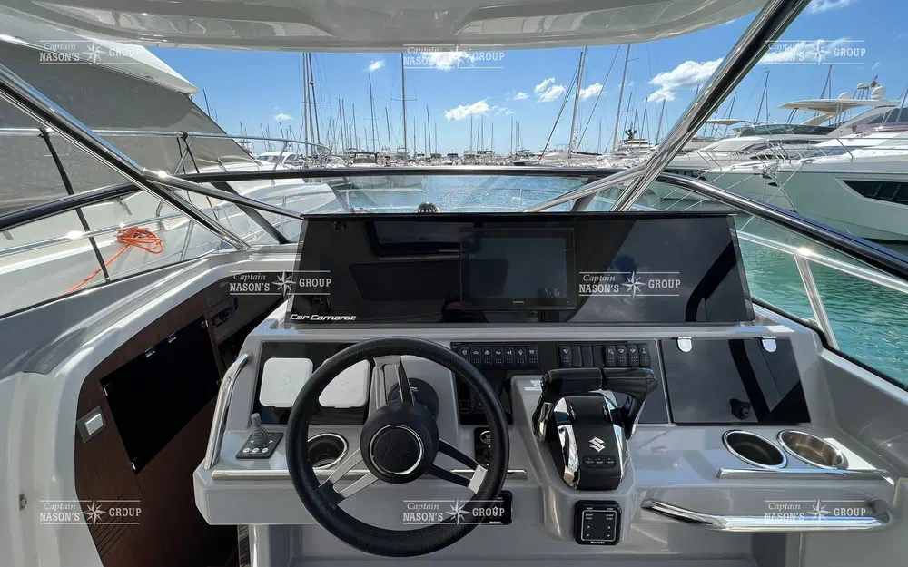 slider 6 Jeanneau Cap Camarat 10.5 WACap Camarat 10.5 Wa Serie 2