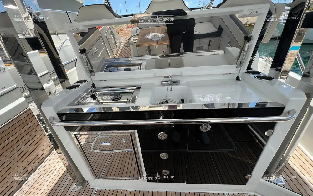 slider 7 Jeanneau Cap Camarat 10.5 WACap Camarat 10.5 Wa Serie 2