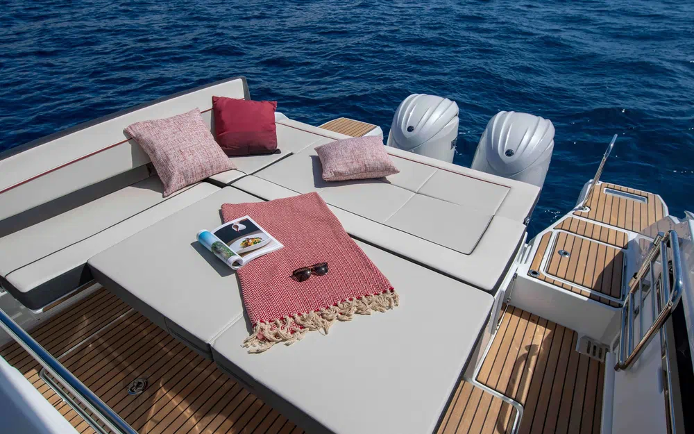 slider 6 Jeanneau Cap Camarat 9.0 WA